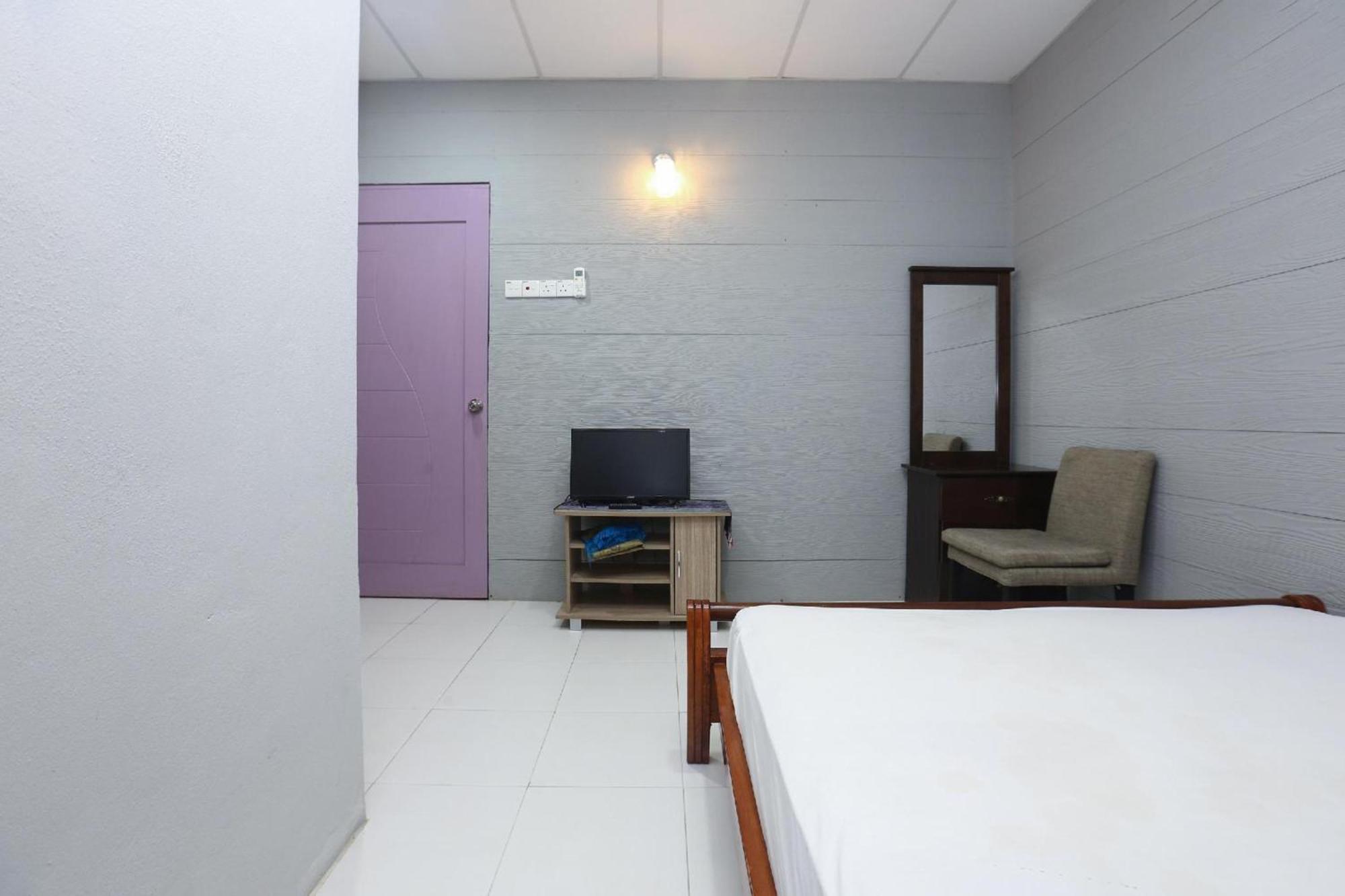 Spot On 89796 D'Noor Budget Inn Kota Bharu Exterior foto