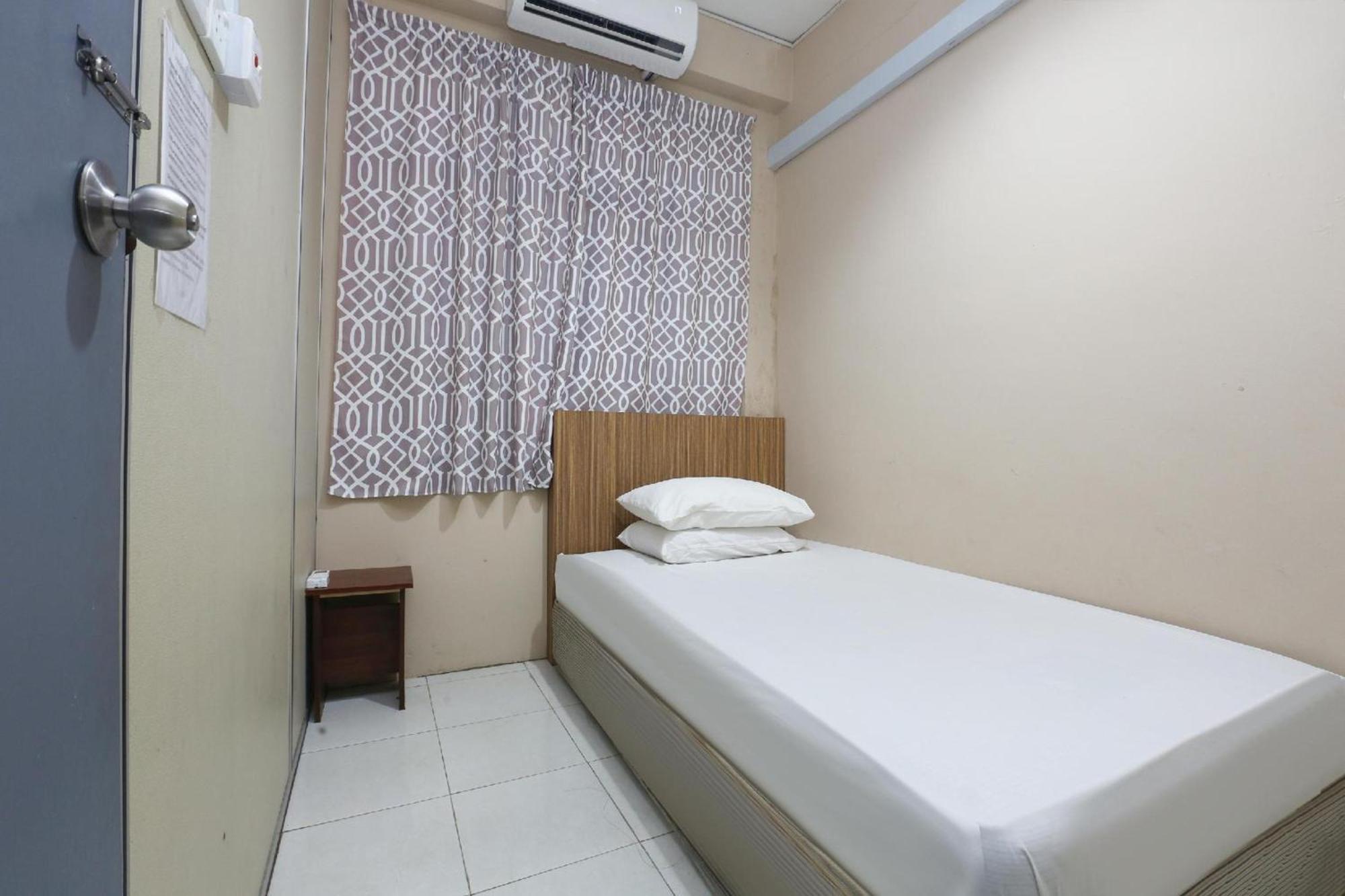 Spot On 89796 D'Noor Budget Inn Kota Bharu Exterior foto
