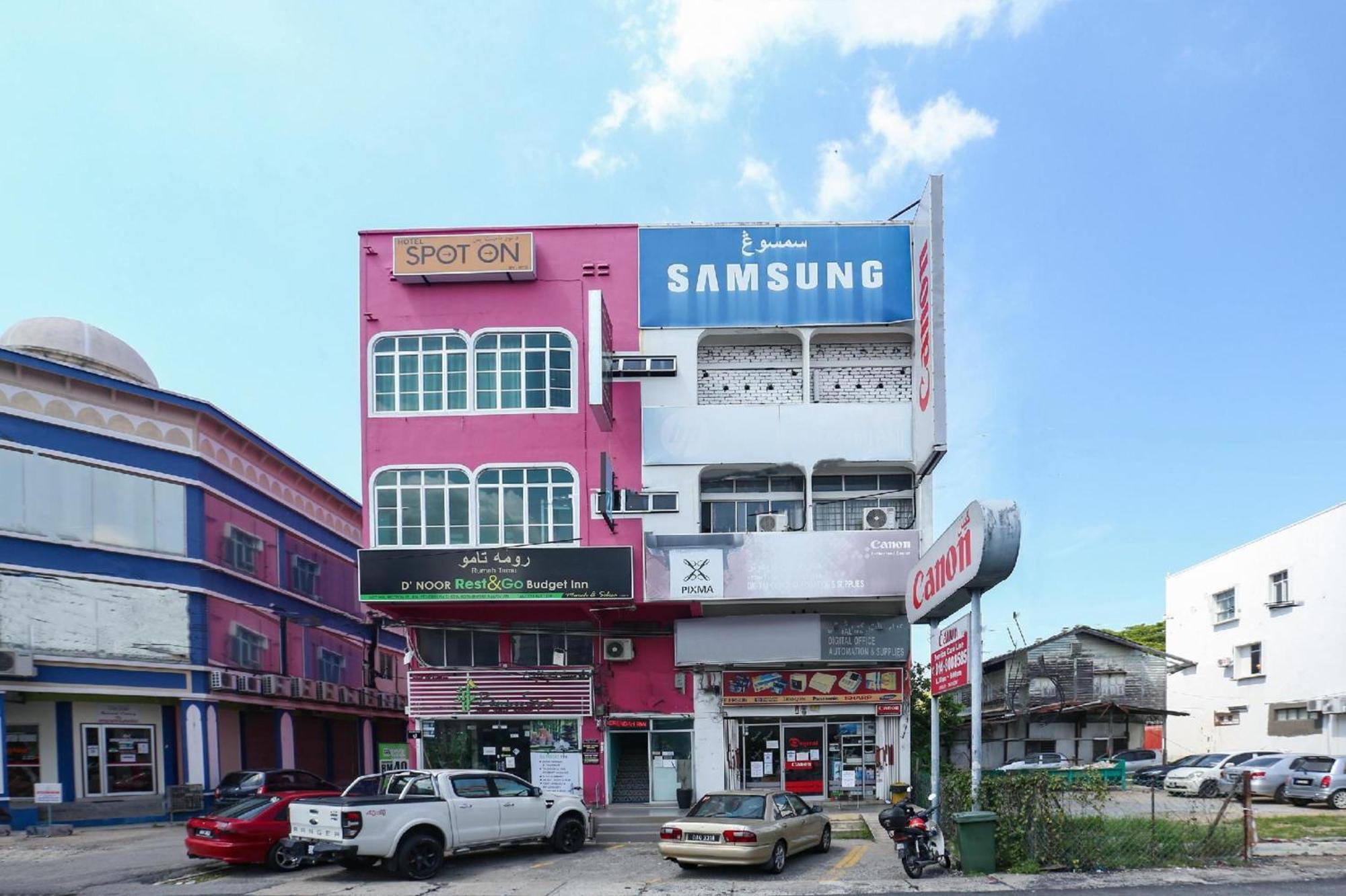 Spot On 89796 D'Noor Budget Inn Kota Bharu Exterior foto